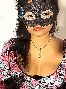 FANTASY QUEEN 07 online show from 12.14.25