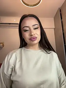 deliaroyal online show from 11.26.25