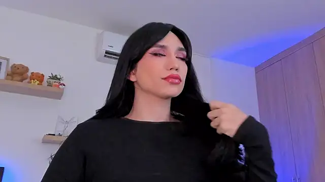 Snapshot of rose_saenz chatting on 02.28.25 rose saenz online show from 02.28.25