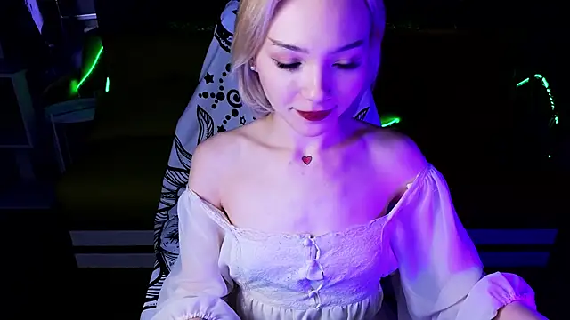 SandraBoyl online show from 12.30.24