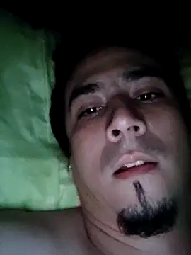 Snapshot of Rejy1992 chatting on 12.25.24 Rejy1992 online show from 12.25.24