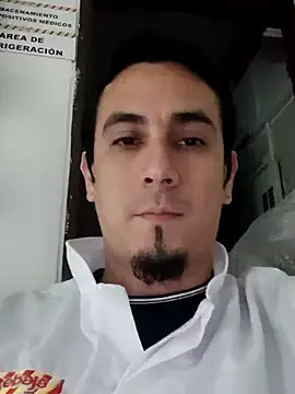 Snapshot of Rejy1992 chatting on 12.28.24 Rejy1992 online show from 12.28.24