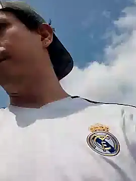 Snapshot of Rejy1992 chatting on 01.27.25 Rejy1992 online show from 01.27.25