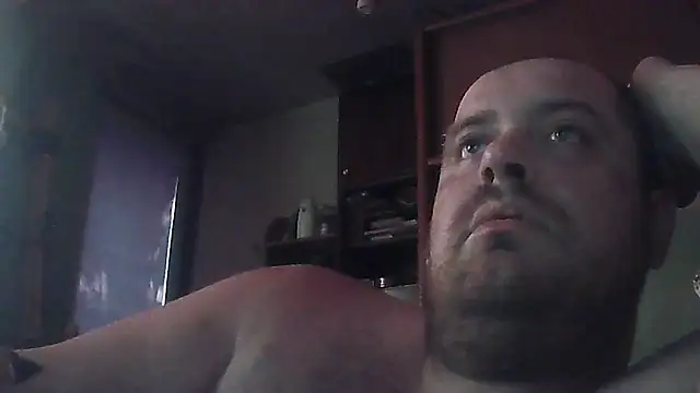 Snapshot of perversalus chatting on 06.26.26 perversalus online show from 06.26.26