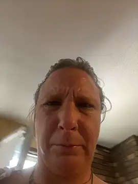 Snapshot of Everlyrose27 chatting on 09.12.25 Everlyrose27 online show from 09.12.25