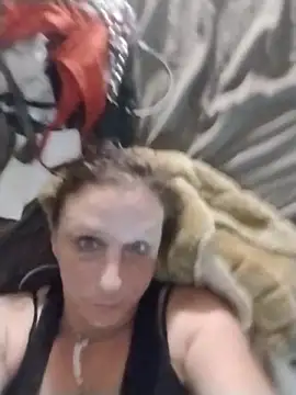 Snapshot of Everlyrose27 chatting on 03.04.26 Everlyrose27 online show from 03.04.26