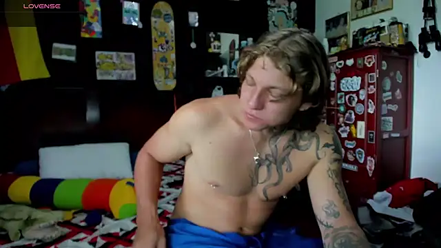 Tom Krakow online show from 11.01.25