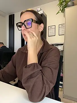 Hii Lolla online show from 11.13.25