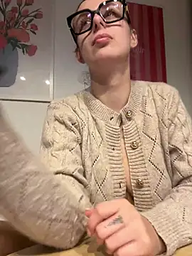 Hii Lolla online show from 03.03.26