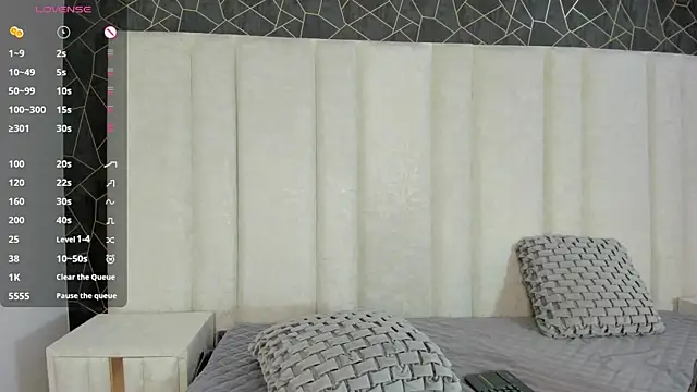 imkrystall online show from 03.10.25