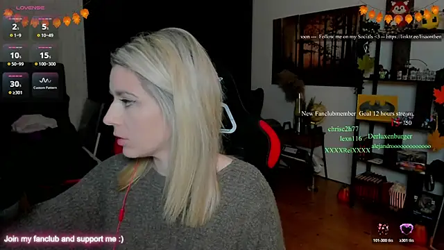 Lisaonthemoon online show from 11.23.25