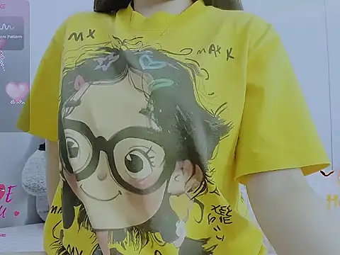 Snapshot of Linh_diudang chatting on 11.16.25 Linh diudang online show from 11.16.25