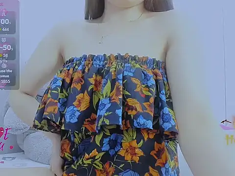 Snapshot of Linh_diudang chatting on 12.01.25 Linh diudang online show from 12.01.25