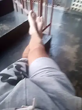 Snapshot of dredre1069 chatting on 01.25.25 dredre1069 online show from 01.25.25