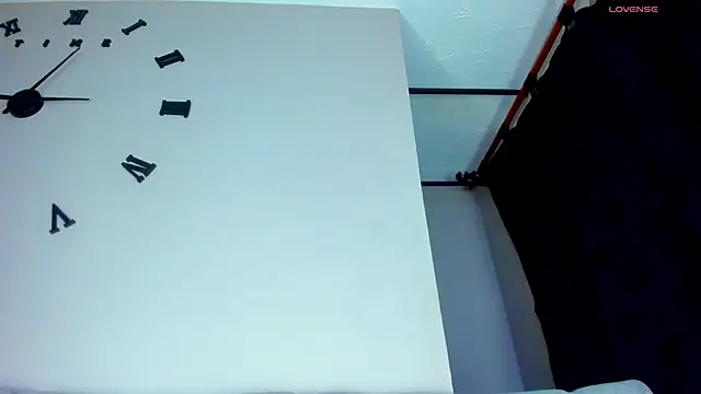 esteveen ortegas  online show from 03.04.25