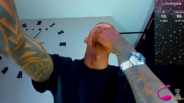 esteveen ortegas  online show from 03.21.25