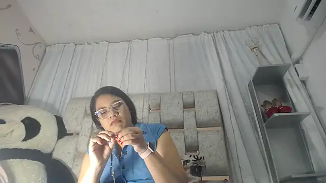 KEYRA-MILLER- online show from 02.23.26