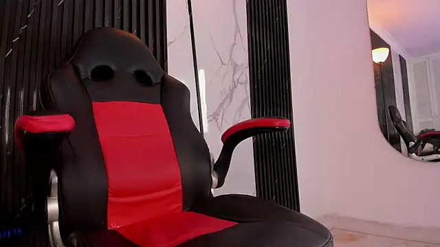 Snapshot of BRYXXXON1 chatting on 02.20.25 BRYXXXON1 online show from 02.20.25