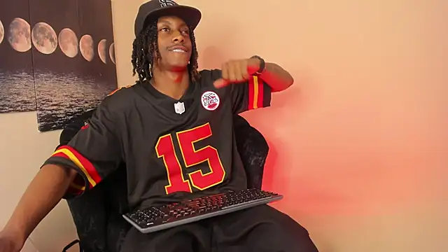 Snapshot of BRYXXXON1 chatting on 03.11.25 BRYXXXON1 online show from 03.11.25