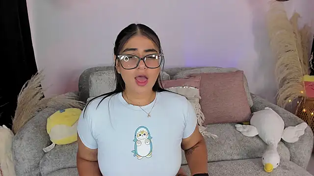 GabyRhodes online show from 11.08.25