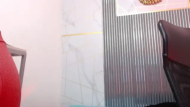 Cloeandtyfanny online show from 04.18.26