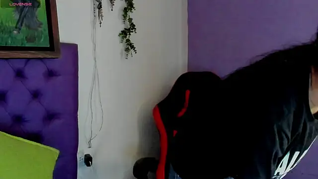 Snapshot of Cloeandtyfanny chatting on 07.14.26 Cloeandtyfanny online show from 07.14.26
