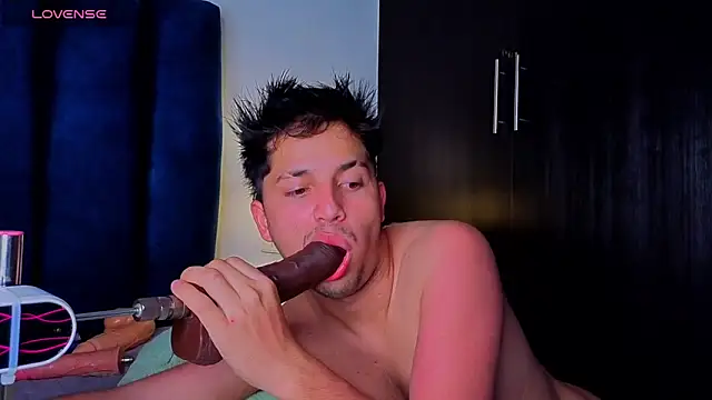 Issac james  online show from 04.14.26