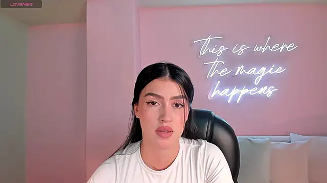 Snapshot of PaulinaSantos_ chatting on 09.24.25 PaulinaSantos  online show from 09.24.25