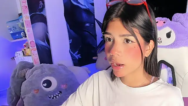 Snapshot of cutestephuwu chatting on 03.08.25 cutestephuwu online show from 03.08.25