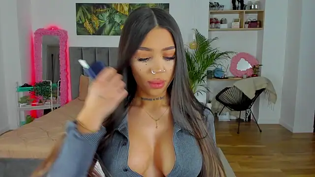 Fancy Jenn online show from 03.11.25