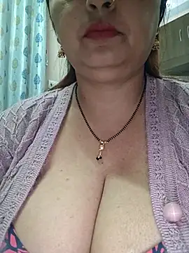 Dianaa9 online show from 11.27.25