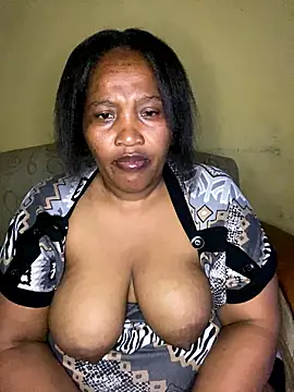 Snapshot of Amandious chatting on 01.12.26 Amandious online show from 01.12.26