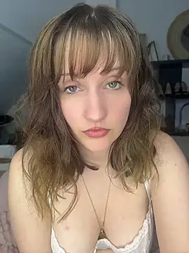 victoirenextdoor online show from 05.10.26