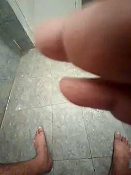 Snapshot of Exhibitionist1508 chatting on 12.16.25 Exhibitionist1508 online show from 12.16.25