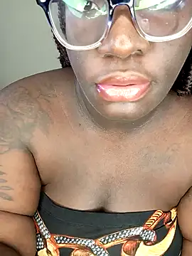 Toomuch Squirt online show from 01.21.25