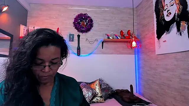 MaturePure online show from 12.21.25