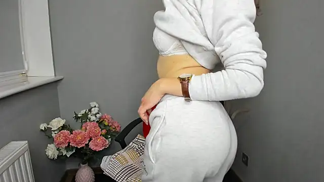 AfinaCutie online show from 12.16.24