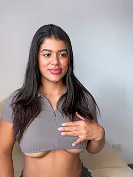 MelissaWaltton online show from 03.20.25