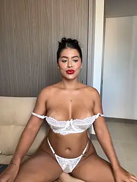 MelissaWaltton online show from 11.10.25