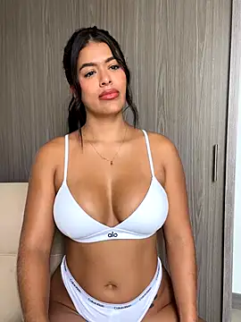 MelissaWaltton online show from 11.28.25