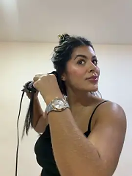 MelissaWaltton online show from 02.17.26