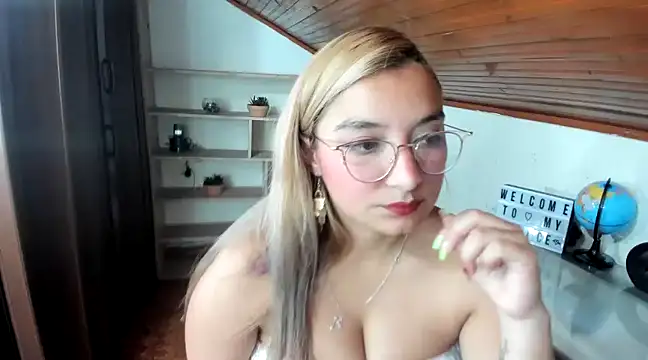  sweetcarla online show from 01.22.25