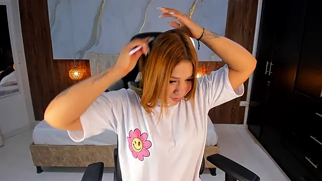 mia 18v online show from 04.16.26