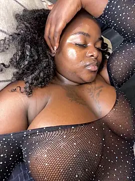 Honeycoco0211 online show from 03.08.25