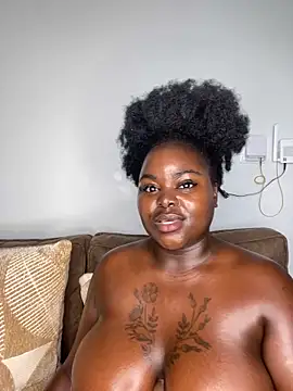 Honeycoco0211 online show from 03.28.26