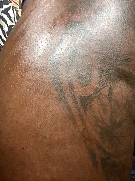 Honeycoco0211 online show from 04.16.26