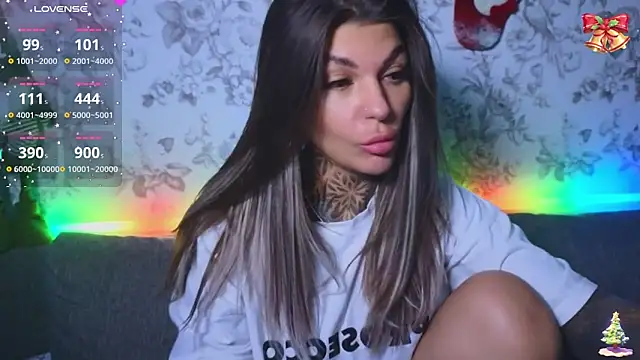 Snapshot of tattooedBabyy chatting on 12.17.24 tattooedBabyy online show from 12.17.24