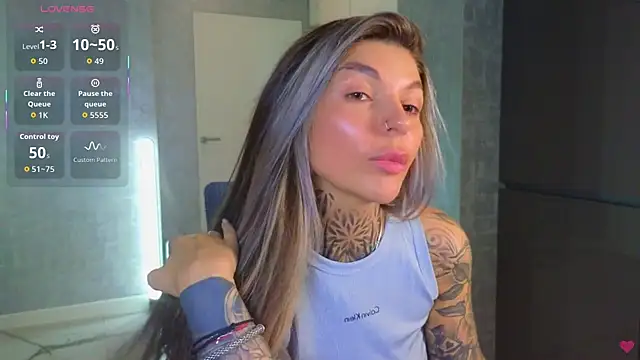 Snapshot of tattooedBabyy chatting on 09.21.25 tattooedBabyy online show from 09.21.25