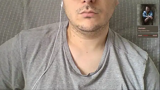 Snapshot of ShiitakeBR chatting on 11.18.25 ShiitakeBR online show from 11.18.25