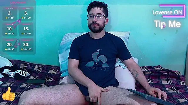 Snapshot of teddy_foster chatting on 01.06.26 teddy foster online show from 01.06.26